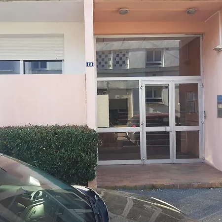 Bel Avec Parking, Proche Centre Et Plages Lorient